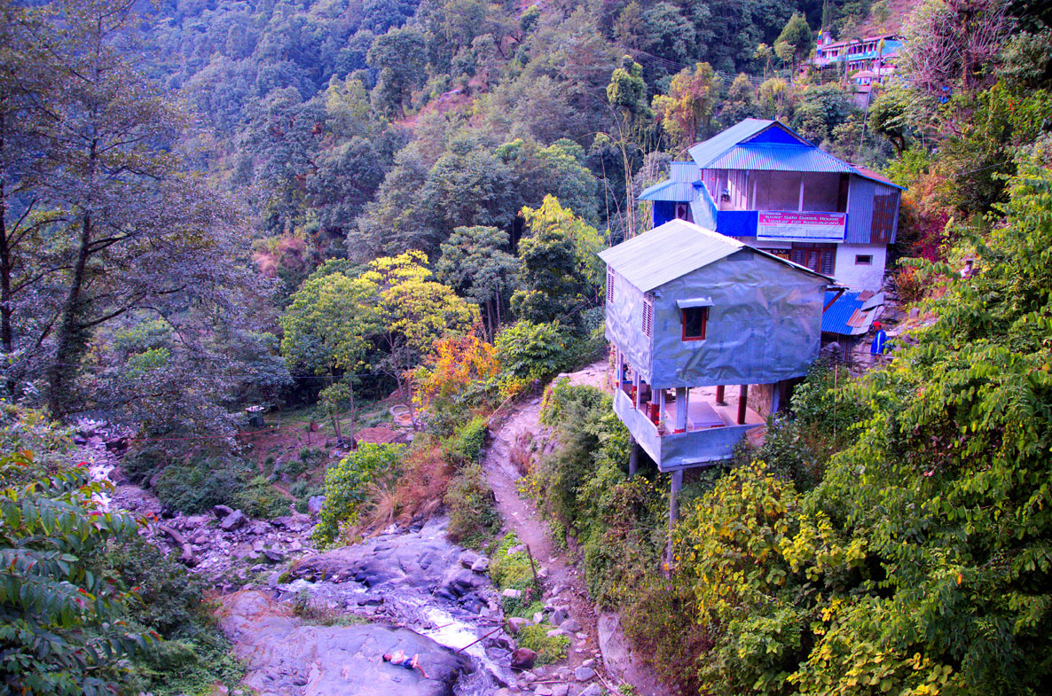 Poon Hill Trail - Houses on Stilts