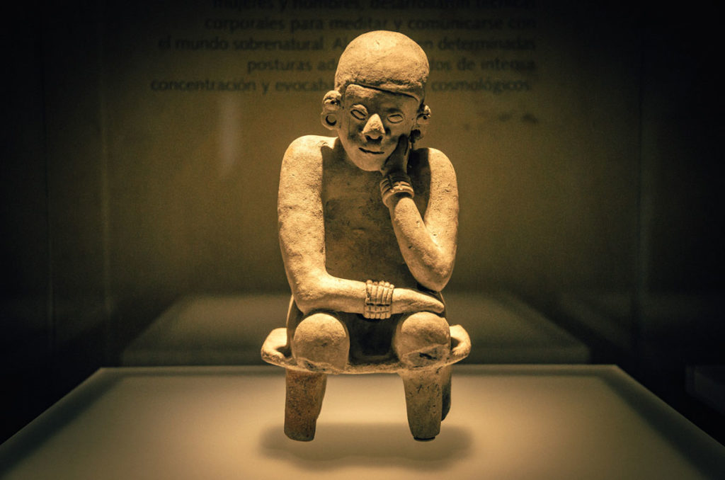 Contemplating man ceramic display - Bogotá