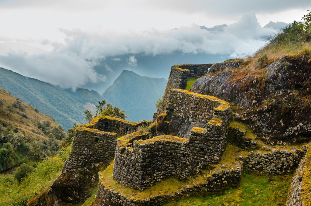 Phuyupatamarca Ruins - Inca Trail