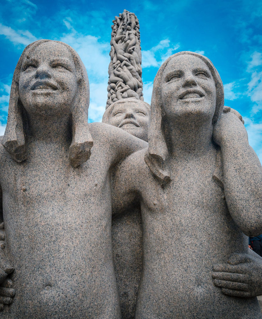 Sculpure of three girls - Vigeland Park