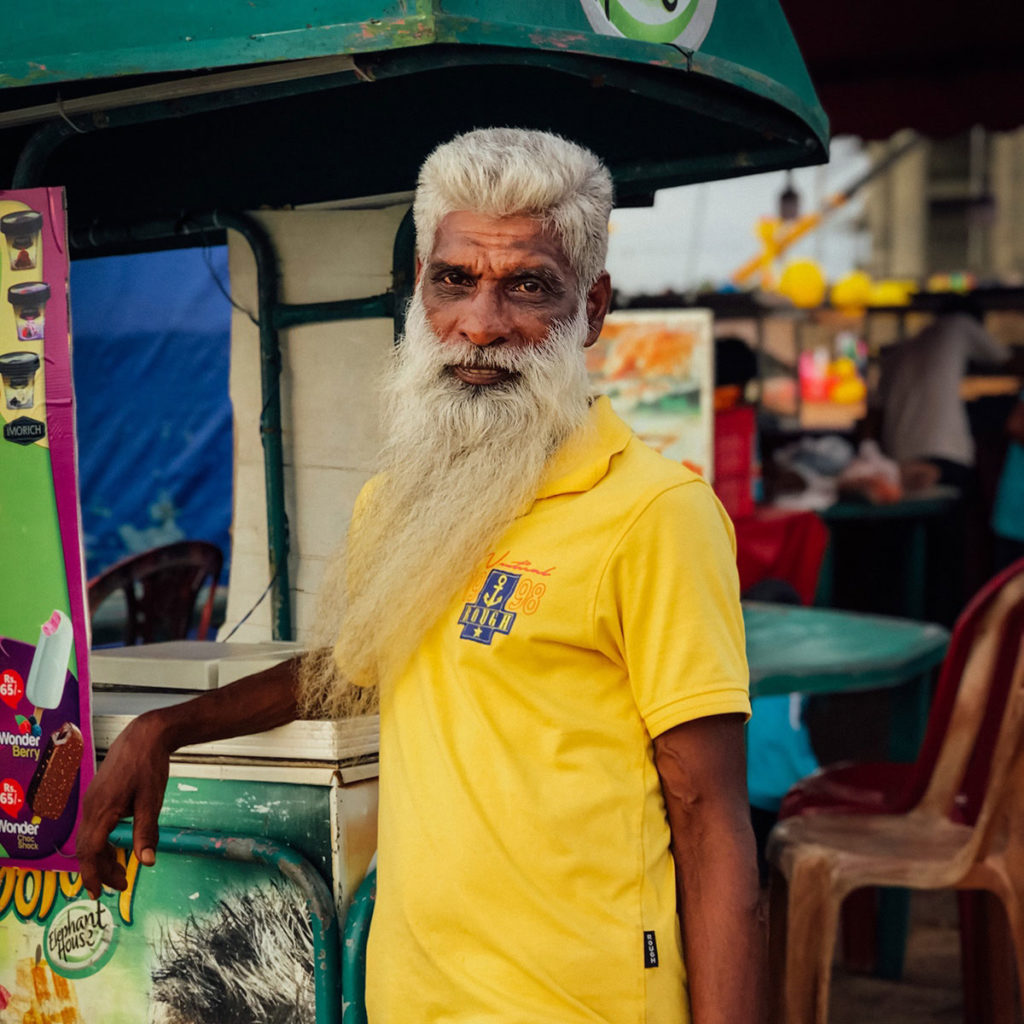 Vendor with long white beard - Colombo