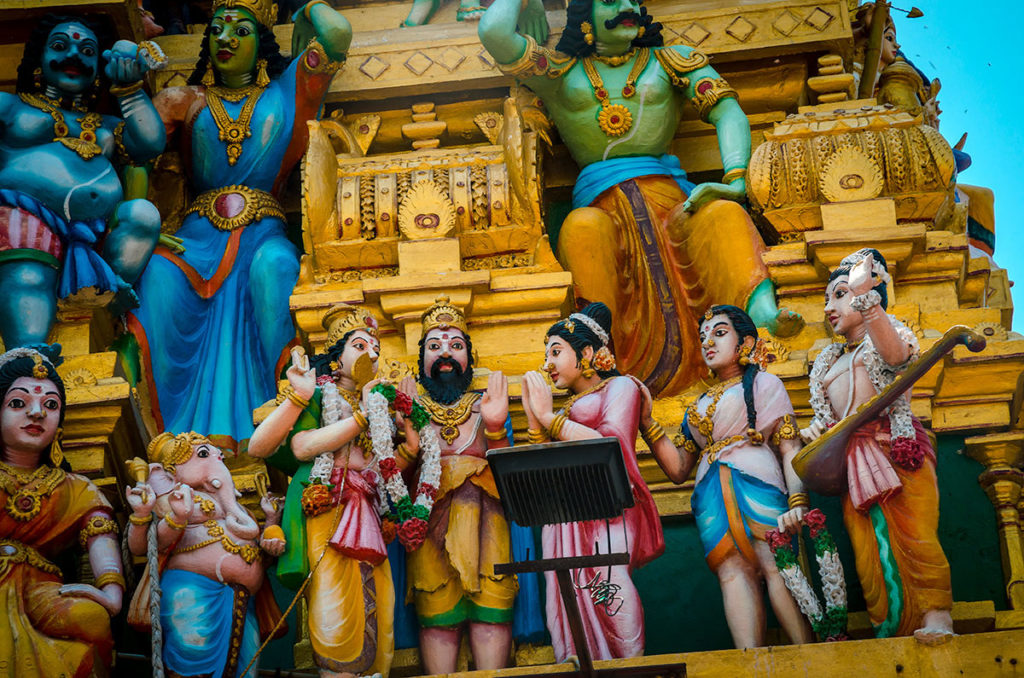 Colorful Hindu statues - Colombo