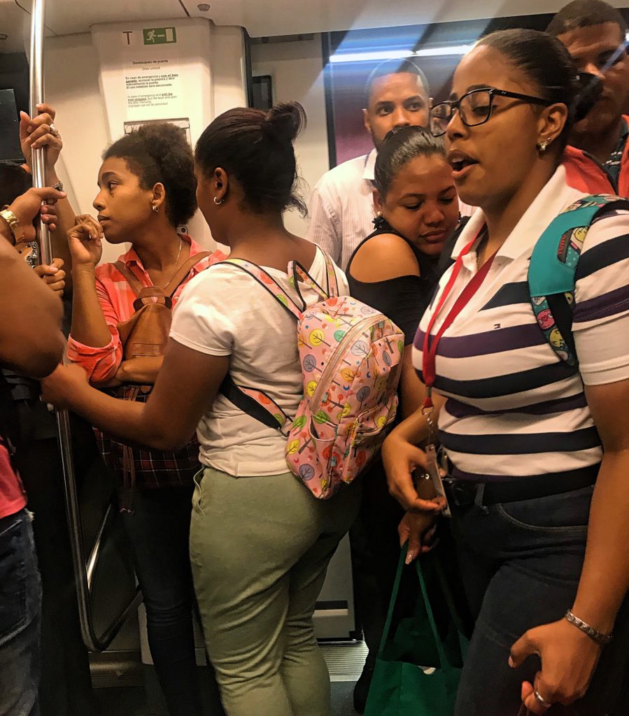 People Entering Santo Domingo Metro