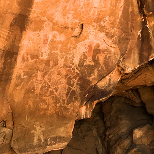 Cub Creek Road Petroglyphs
